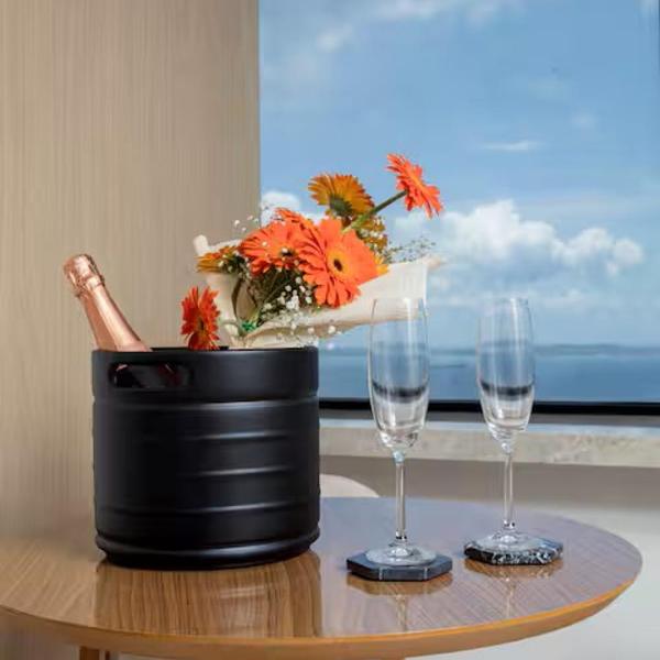 Victoria Marina Flat 909