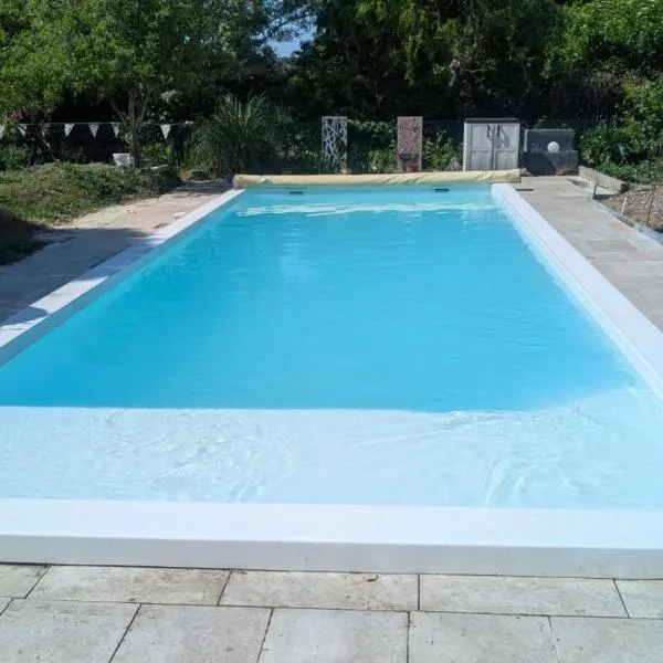 Chez nous à Saint Avertin, ξενοδοχείο σε Saint-Avertin