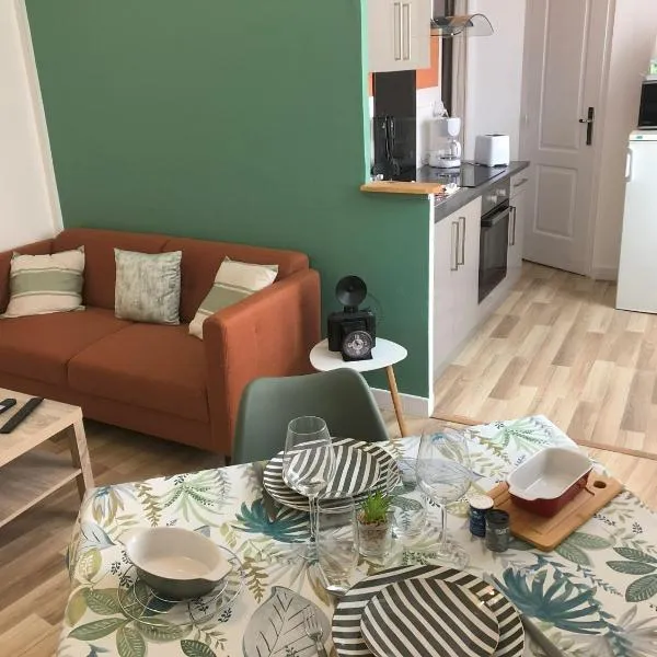 Villa Jean Pierre, hotel em Pougues-les-Eaux