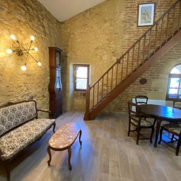 Le Perchoir de Cyrano, hotel v destinaci Bergerac