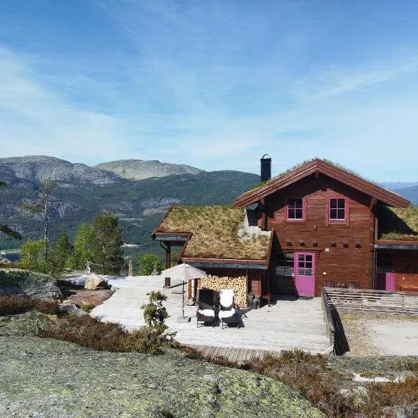 Weitblicken - Cosy Holiday Home with stunning views, hotel in Vradal