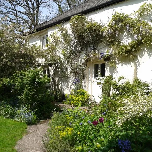 Viesnīca Tracebridge Cottage B&B pilsētā Wiveliscombe