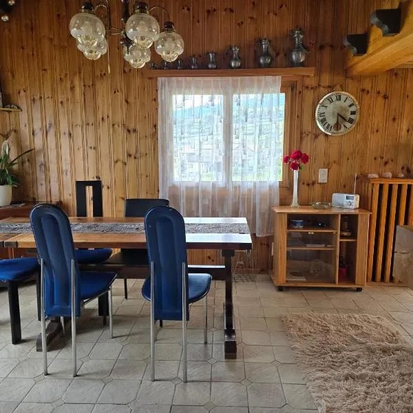 Duplex Salgesch, hotel in Salgesch