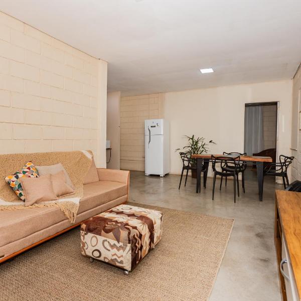 Casa com grande área verde e estacionamento na Pampulha - Foto 2