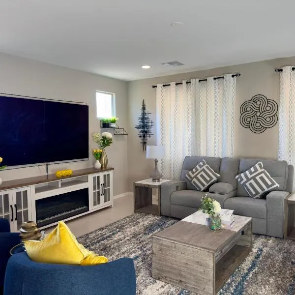 Friendly Host Near Loop 202 with Mountain views, hotel in Phoenix