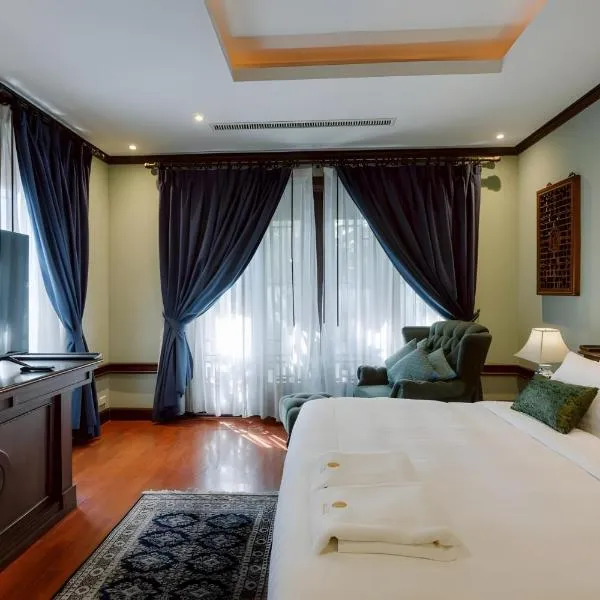 X Lunar Mansion Hotel - โรงแรม ลูน่า แมนชั่น เชียงใหม่, hotel in Chiang Mai