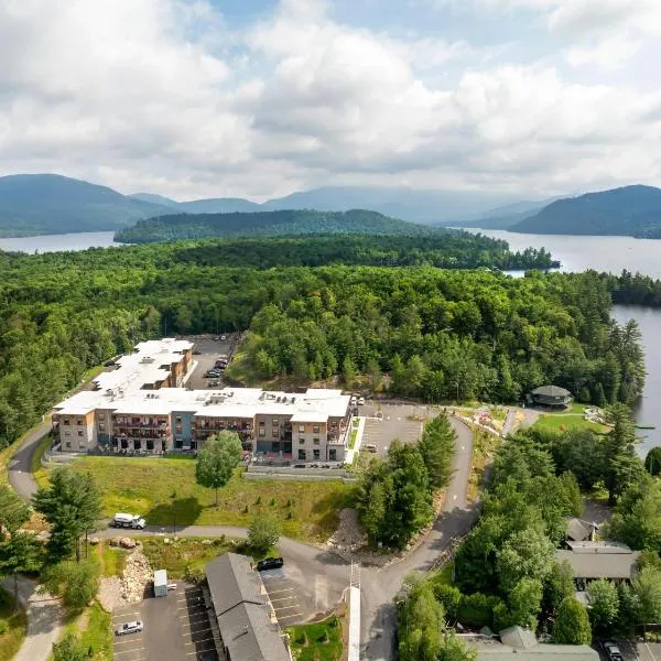 Cambria Hotel Lake Placid - Lakeside Resort, hotel en Lake Placid