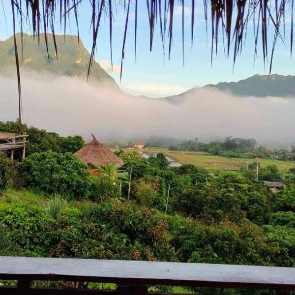 Baan 2 Dao Farmstay, hotel v destinaci Chiang Dao