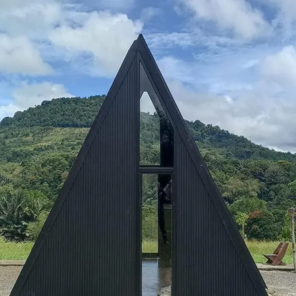 Wawowow, hotel v destinaci Tomohon