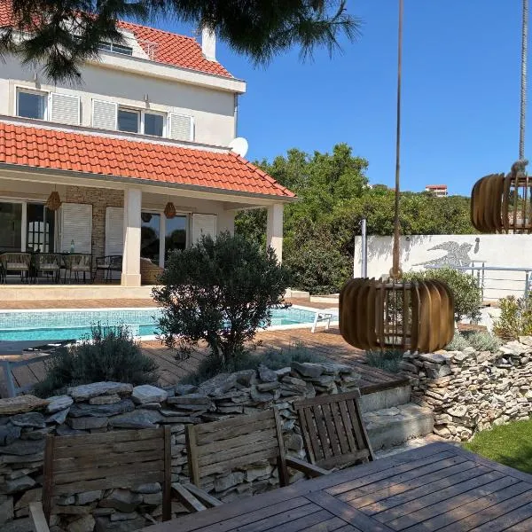 Villa Lastavica, hotel v destinaci Vis