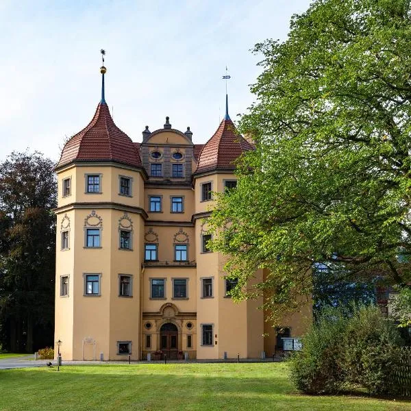 Schloßhotel Althörnitz, hotel v destinaci Bertsdorf