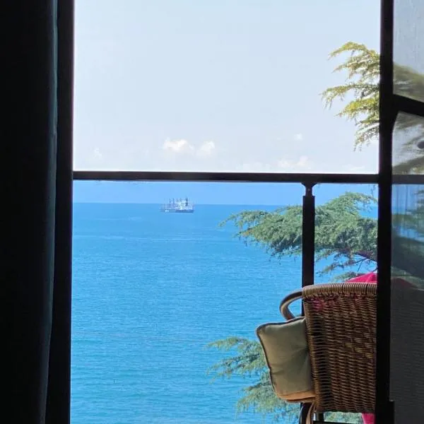 Makhinjauri - First Line Sea View, hotel in Makhinjauri