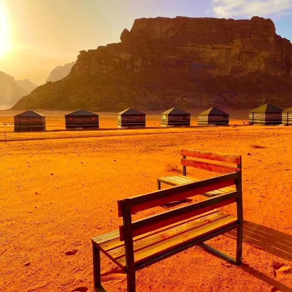 Wadi Rum Crescent Camp & Tours, hotel v destinaci Wadi Rum