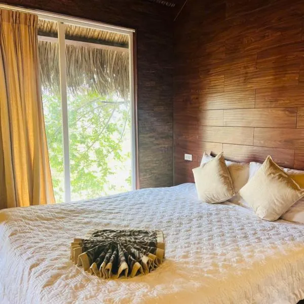 Homestay Thác Liên Khương, hotel v destinaci Ðưc Trọng