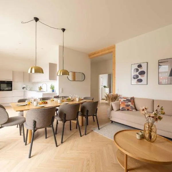 Stunning Premium Apartment with Private Rooftop, hotel in Copenhagen