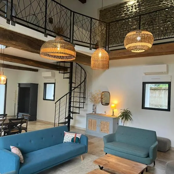 Grange 10 personnes, hotel in Billère