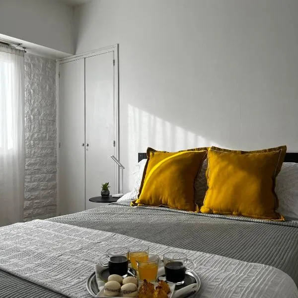 MINISUITE GAONA -Nube - Estacion de Ramos Mejia, hotel a Ramos Mejía