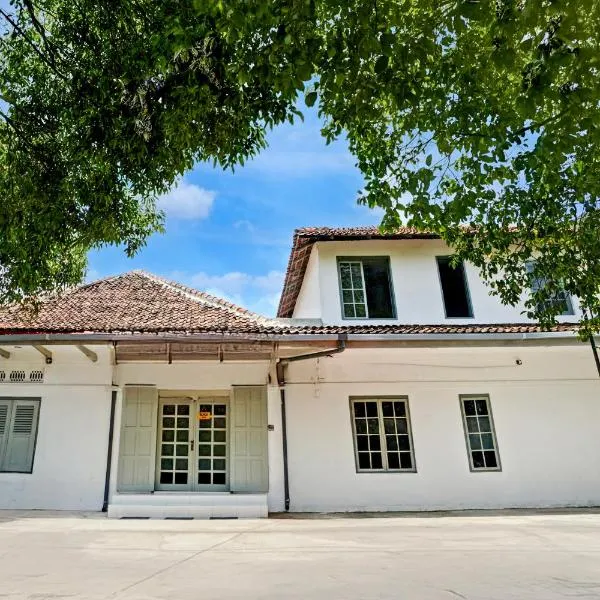 Hotel O Nawangwulan, ξενοδοχείο σε Kediri