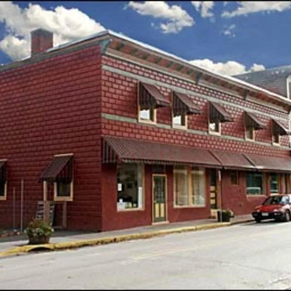 Suites on Main, hotel in Andes