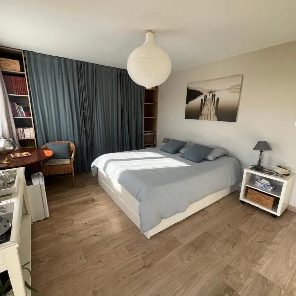Les Oliviers !, hotel v destinaci Montpon-Ménestérol