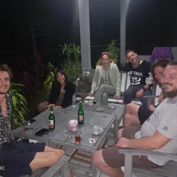 Hidayah homestay, hotel u gradu 'Kelimutu'