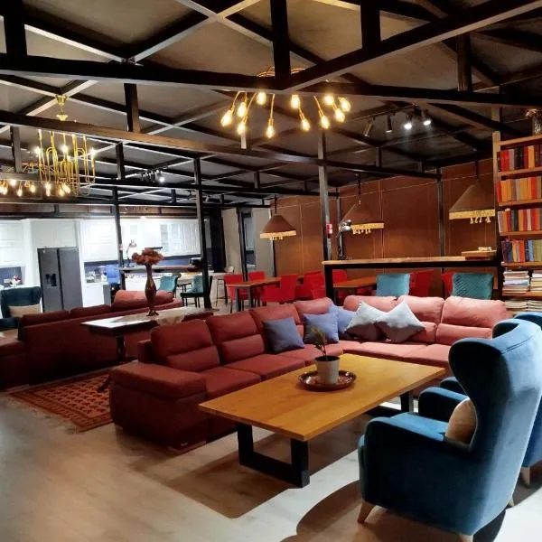 Comfortable Home Stay, hotel v Termez