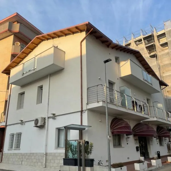 Wave House, hotel di Montesilvano