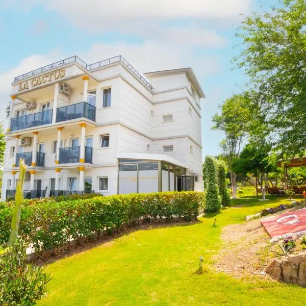 La Cactus Boutique Hotel, hotel v destinaci Antalya