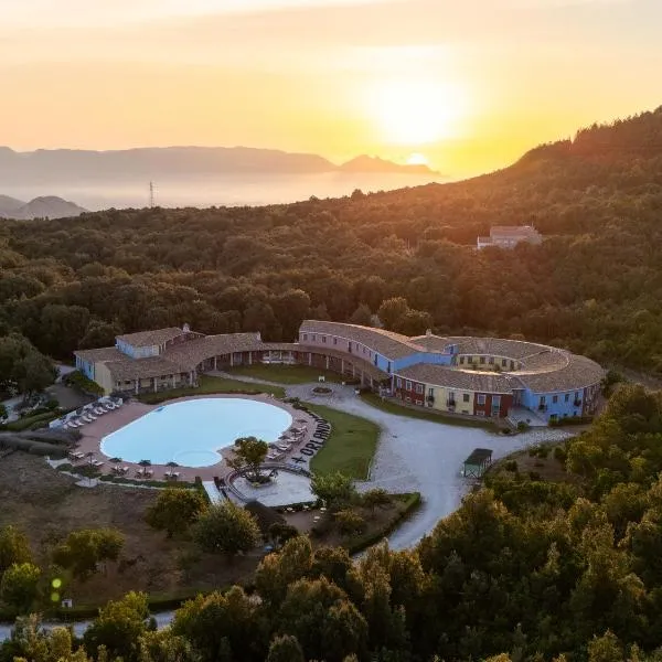HOTEL ORLANDO Sardegna, hotel in Villagrande Strisaili