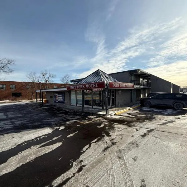Fort York Motel, hotel in Mississauga