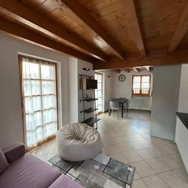 Appartamento al Lago, hotel v destinaci Albiano