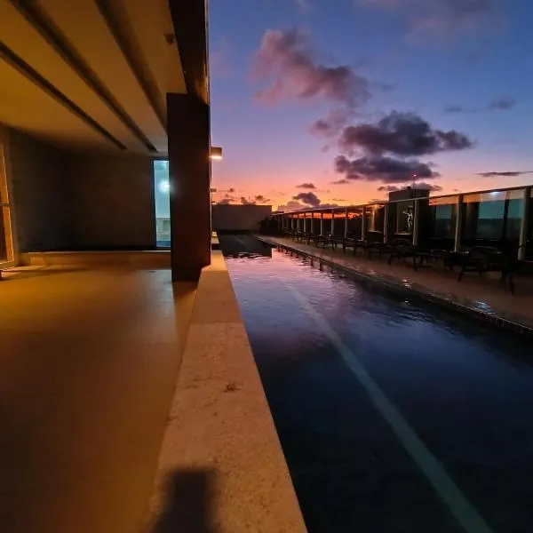Ap alto padrão Noroeste Brasília com garagem coberta, wi-fi e área de lazer com piscina e academia, hotel in Brasilia