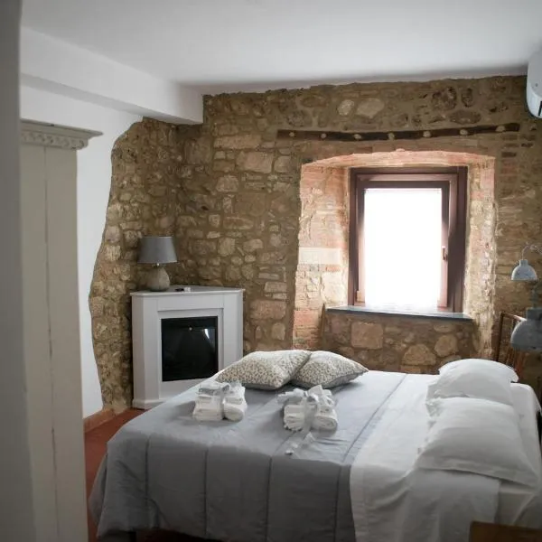 Casa Maria – hotel w mieście Rosignano Marittimo