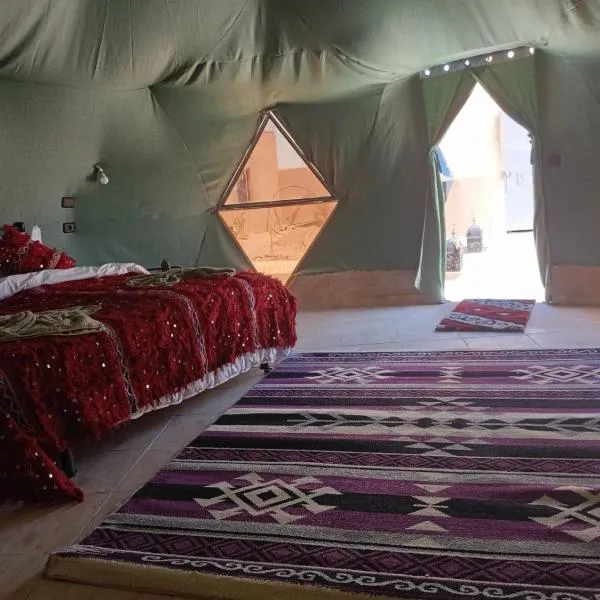 RestCamp ErgChebbi, hotel in Merzouga