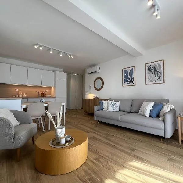 SunFunApartment Croatia, хотел в Жаборич