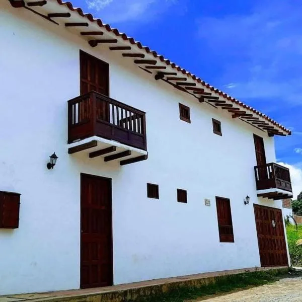 Apartamento Ducarte, Central Con Parqueadero - Barichara, hotel a Barichara