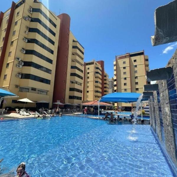 Apartamento em Caldas Novas com 2 suítes para até 5 pessoas