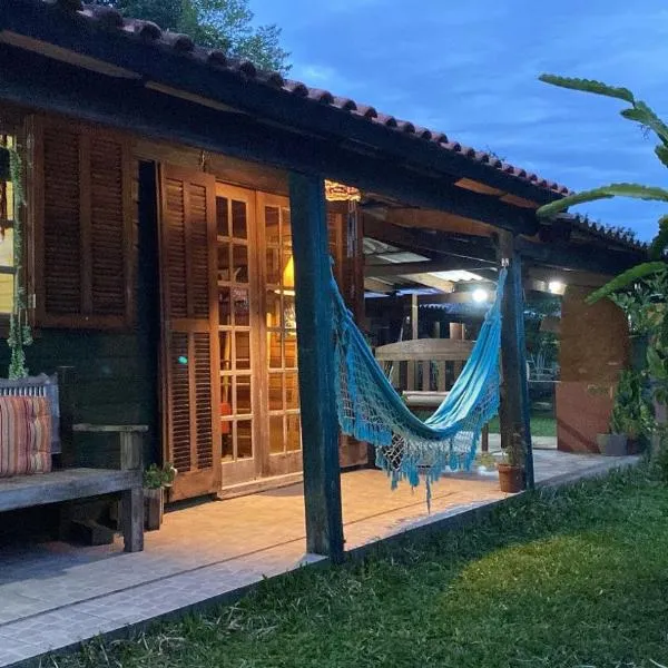 Um Chalé aconchegante no sítio em meio a natureza., hotel in Viamão