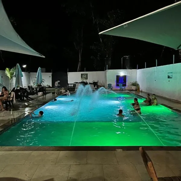 HOTEL PLAZA UTICA, hotel en Utica