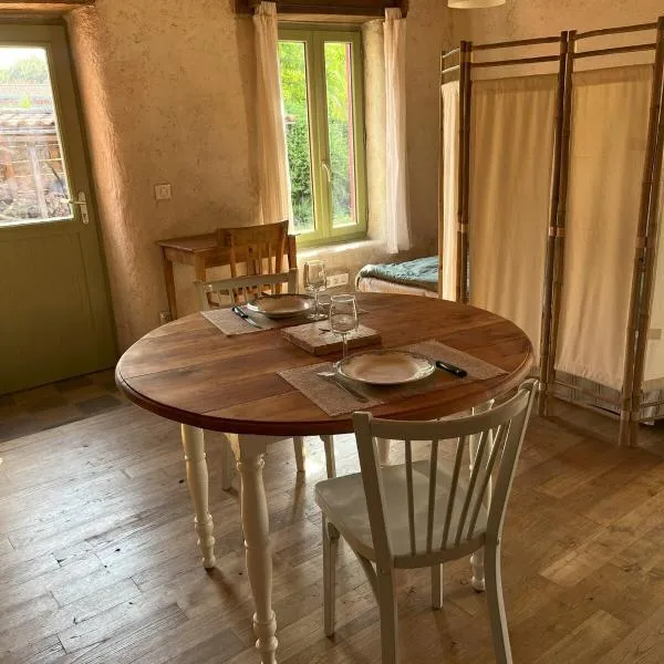 Maisonnette de loire, hotel v destinaci Oudon