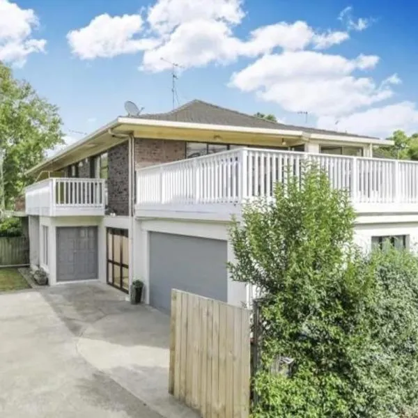 Central Location Spacious Comfortable House, hotel in Auckland