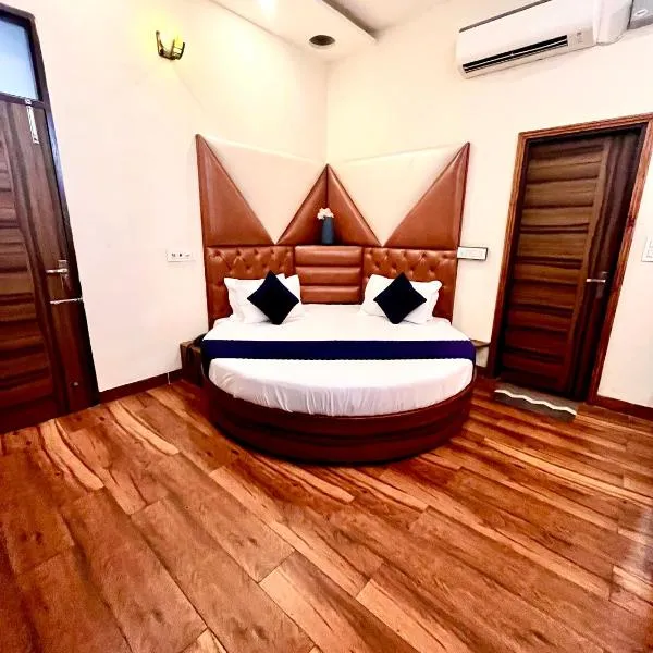 Hotel Woodcrest by Sidham Group !! Comfortable and Peaceful Stay !! Top Rated !! Preferred Hotel Chain, hotel v destinaci Čandígarh