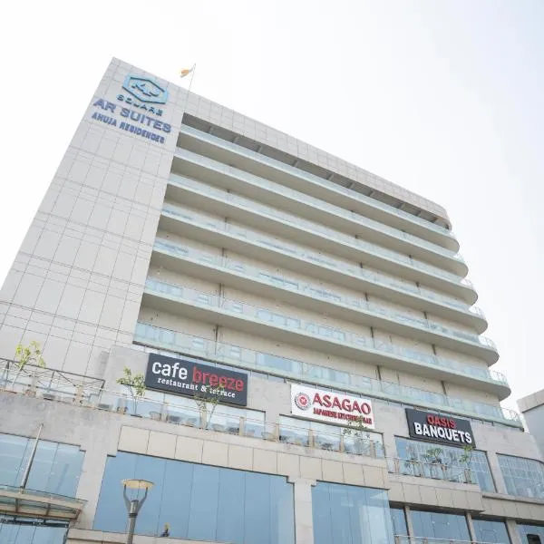 AR Suites KLJ Square, hotel v destinaci Gurgáon
