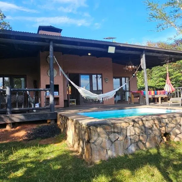 Robin Cottage Da Gama Lake, hotel in White River