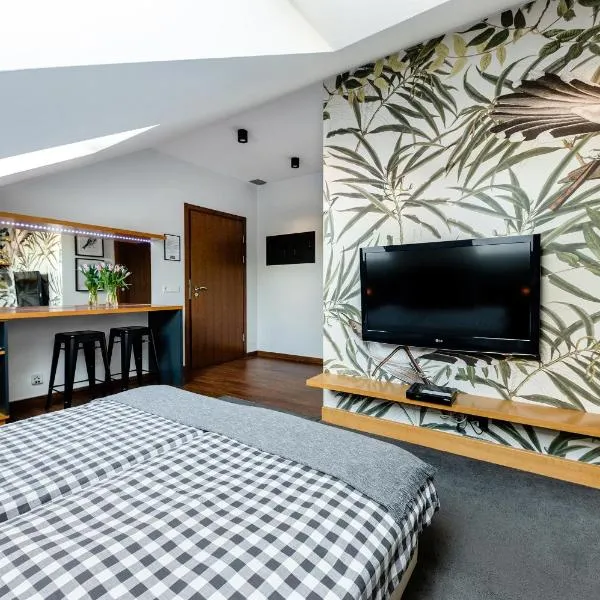 APARTAMENTY ISKRA, hotel a Jemielnica