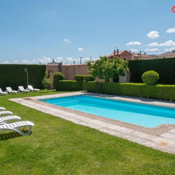 Casas Rurales Florentino, khách sạn ở Robledillo