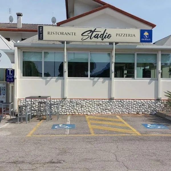Guesthouse Stadio, hotel v Lignanu Sabbiadoru