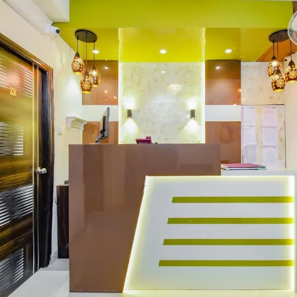 Super Hotel O Royal Palace, hotel u gradu Jādabpur