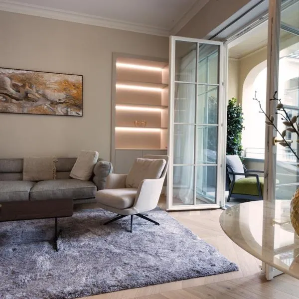 Luxury Home / 2-Raum-Apartment an der Frauenkirche, hotel v Drážďanech