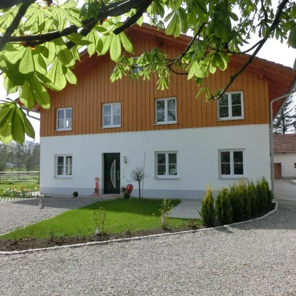 Ferienwohnung Am Verlorenen Bach, hotelli kohteessa Untermühlhausen